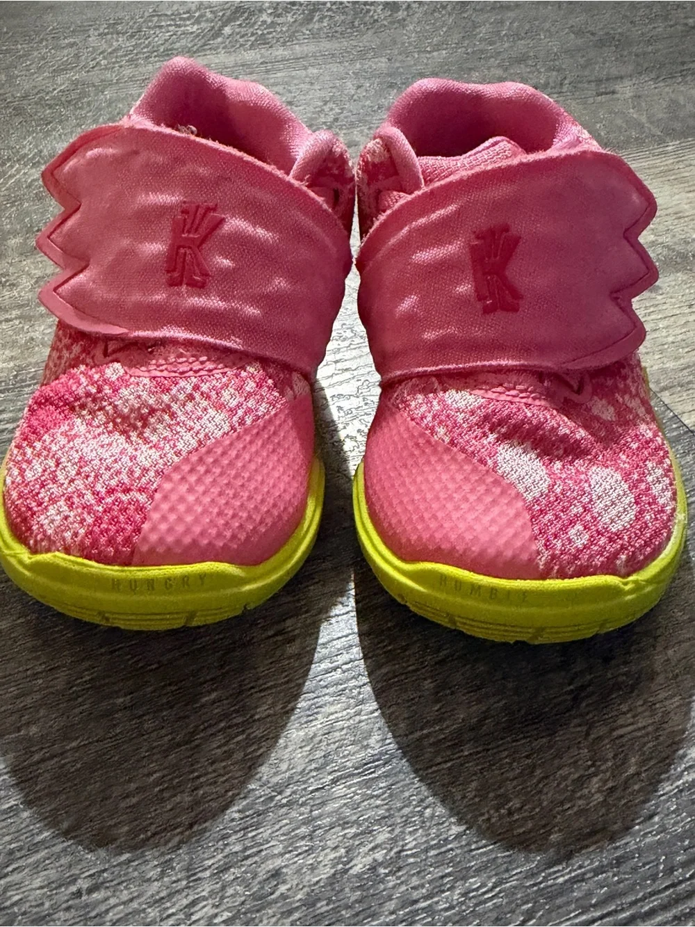 Nike Kyrie Flytrap 2 Patrick Star SpongeBob Size 7C